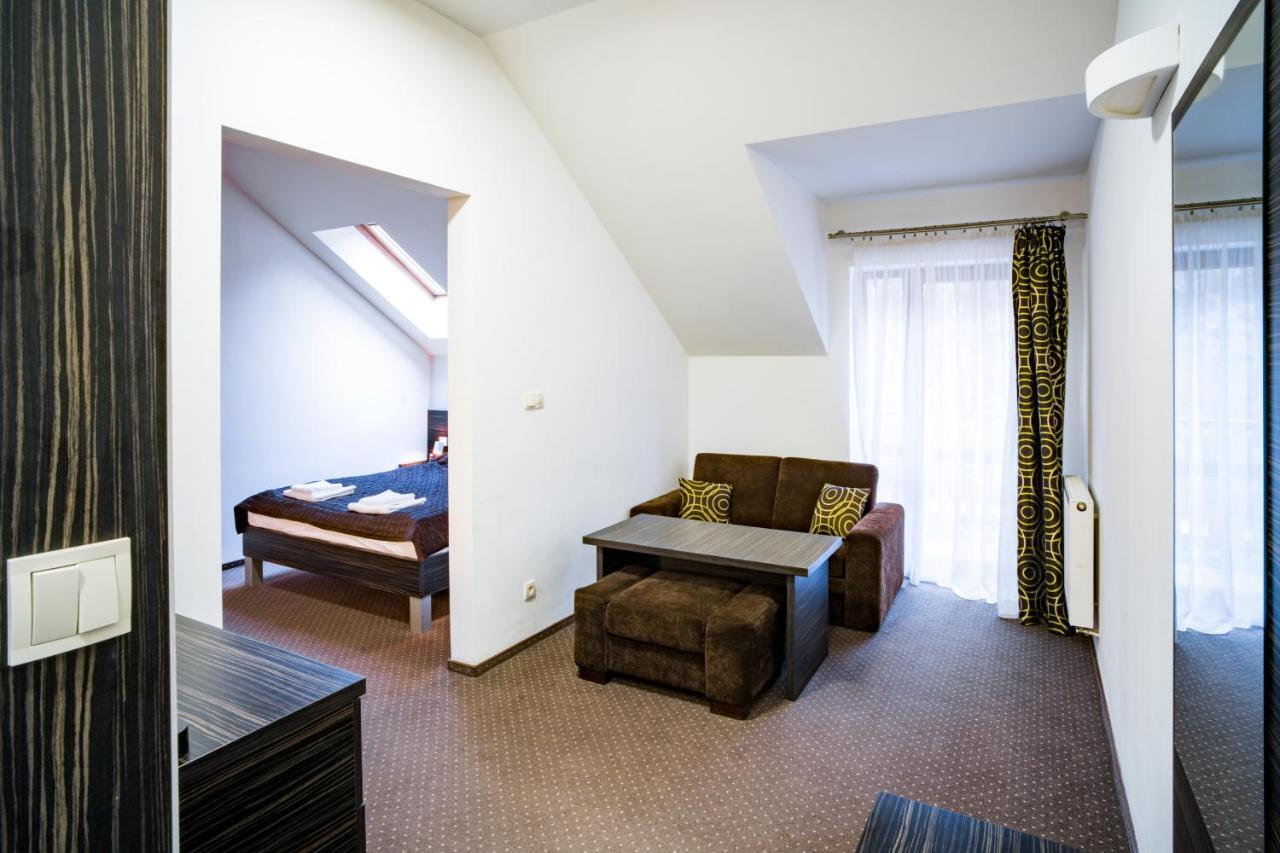 Hotel Sulbin Garwolin Exterior foto